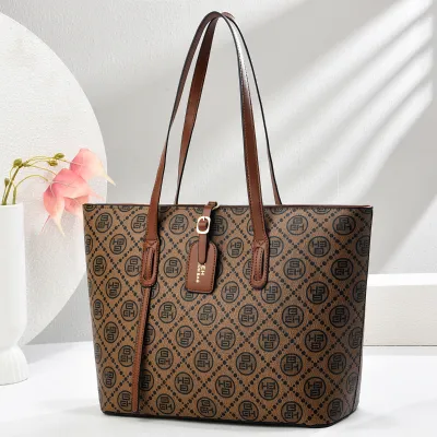 Plaid Pattern Women’s Tote Handbag | Fashionable Bucket Shoulder Bag
