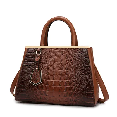 Crocodile Pattern Large Capacity Handbag | Embossed Women’s Shoulder Bag