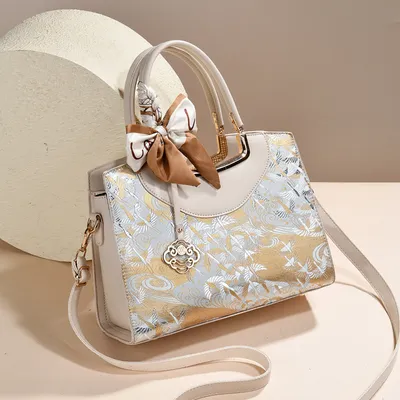 Embroidered Crane Handbag | Elegant Cloud Print Women’s Shoulder Bag