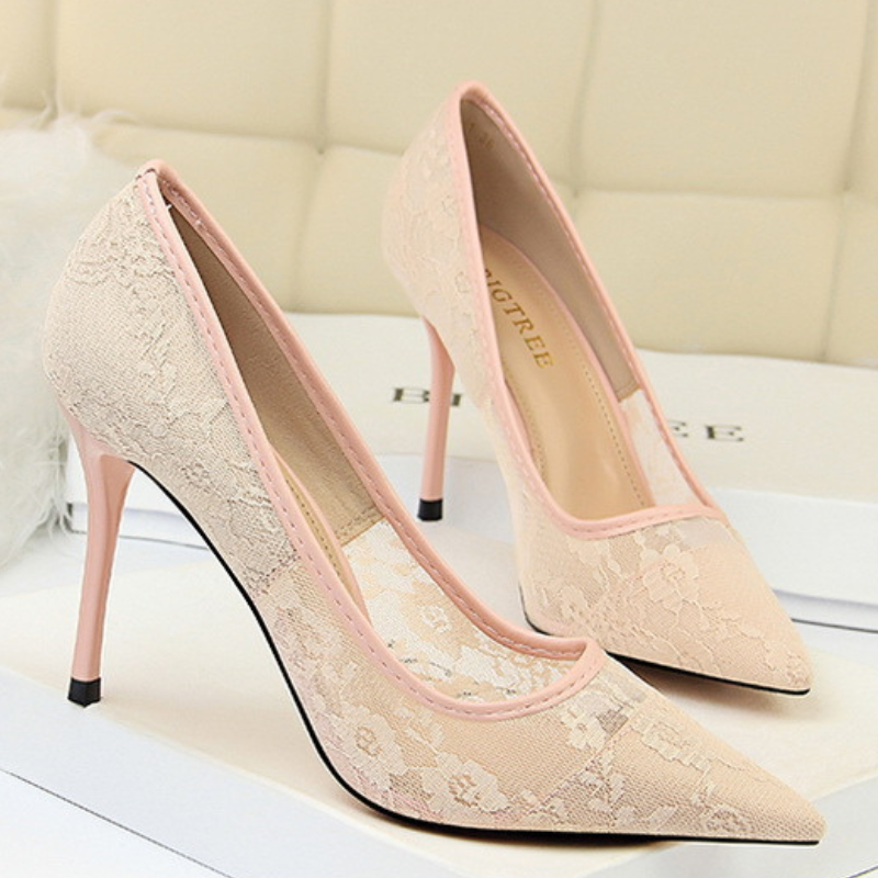 MESH HOLLOWED-OUT LACE STILLETOS