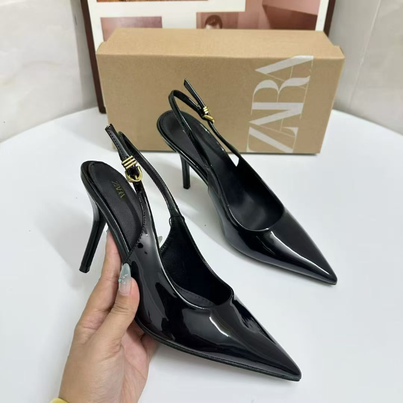 VERSATILE SQUARE BUCKLE MULES 