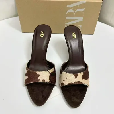 POINTED TOE BLOCK COLOR HEELS