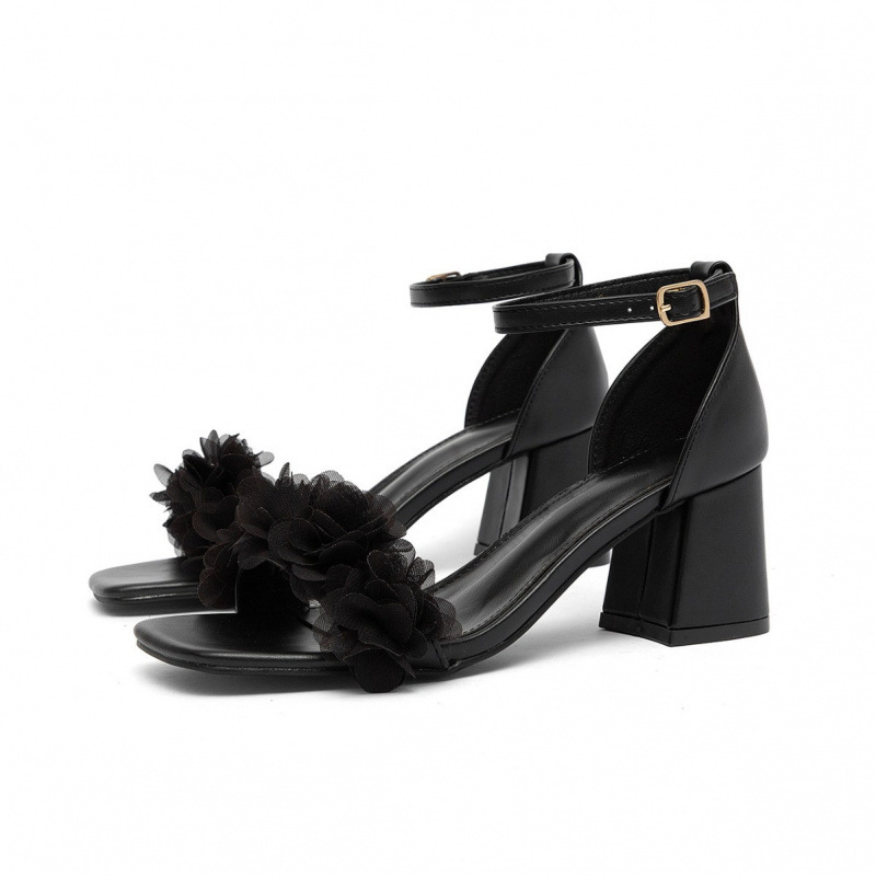 CHUNKY HIGH HEEL WITH FLORAL OPEN