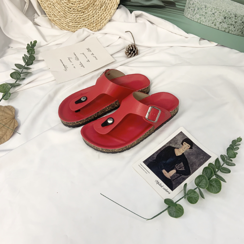 SHECOMFORT DAILY SLIDES