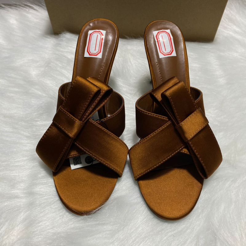 CHIC BRONZE SATIN BOW HEELS