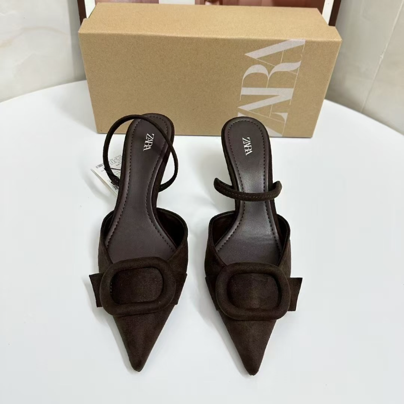 CHIC BROWN POINTED BUCKLE HEELS