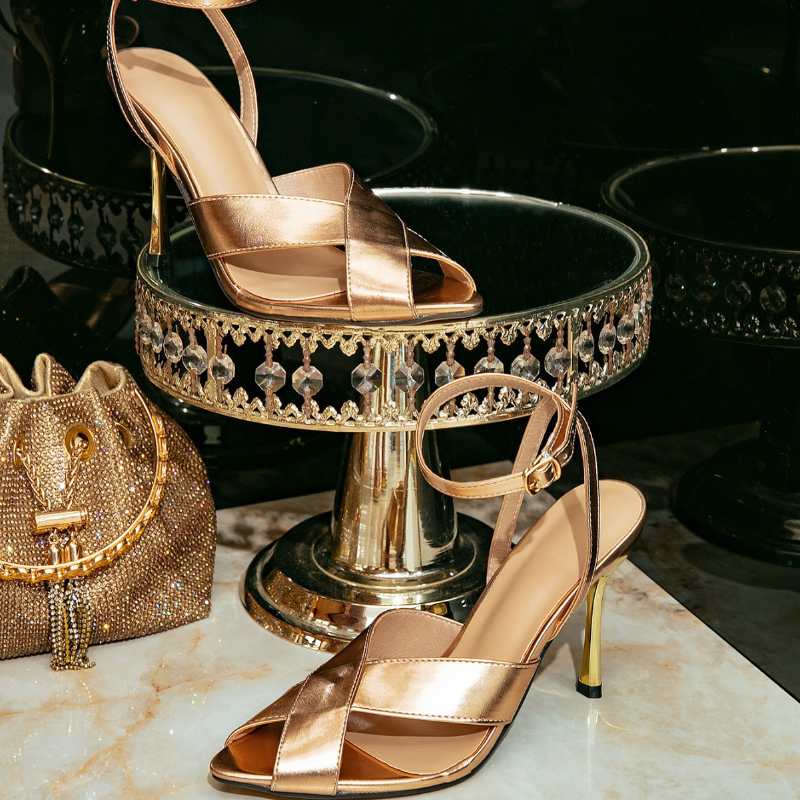 CHAMPAGNE LUXE STRAPS