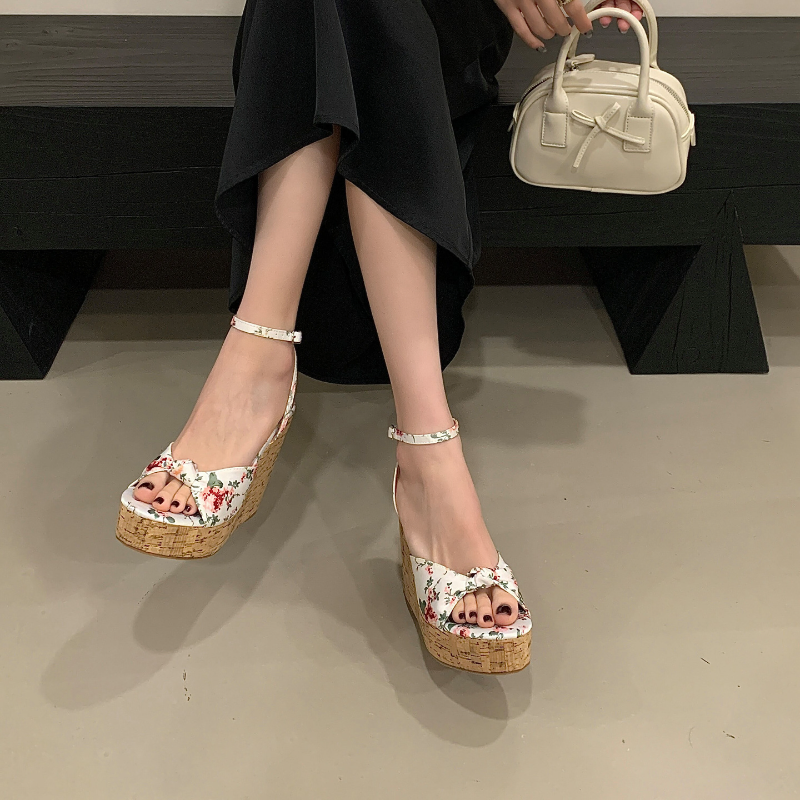 FLORAL WHISPER WEDGES