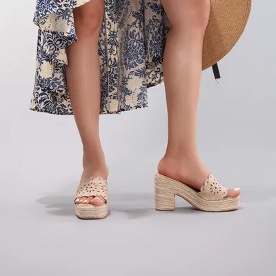 BOHO CHIC PLATFORM WEDGES