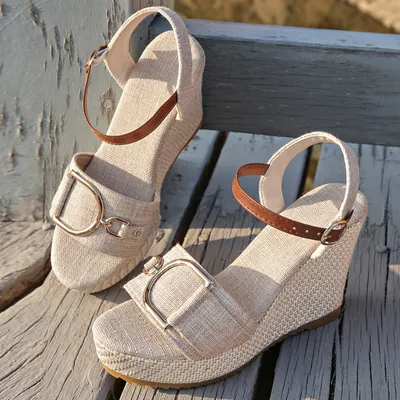 IVORY BREEZE WEDGES