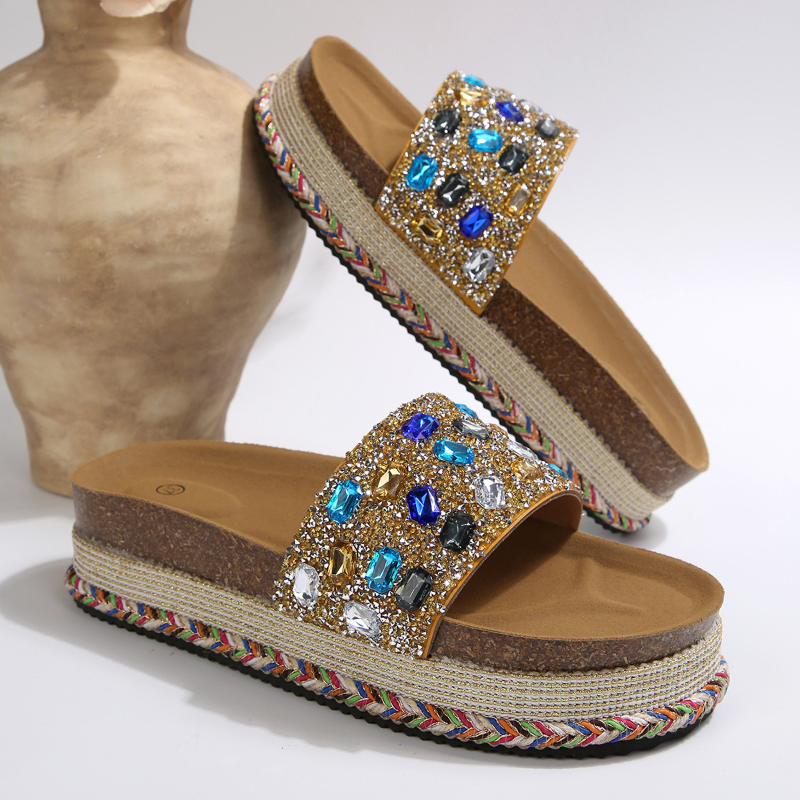 GLAMORA CRYSTAL SLIDES