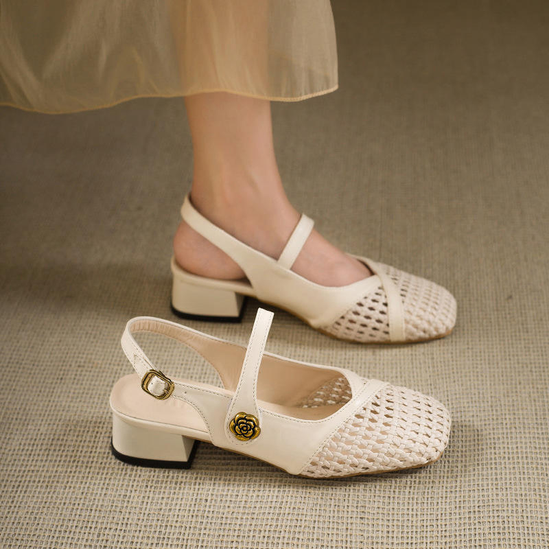 Buckle Strap Leisure Slipper