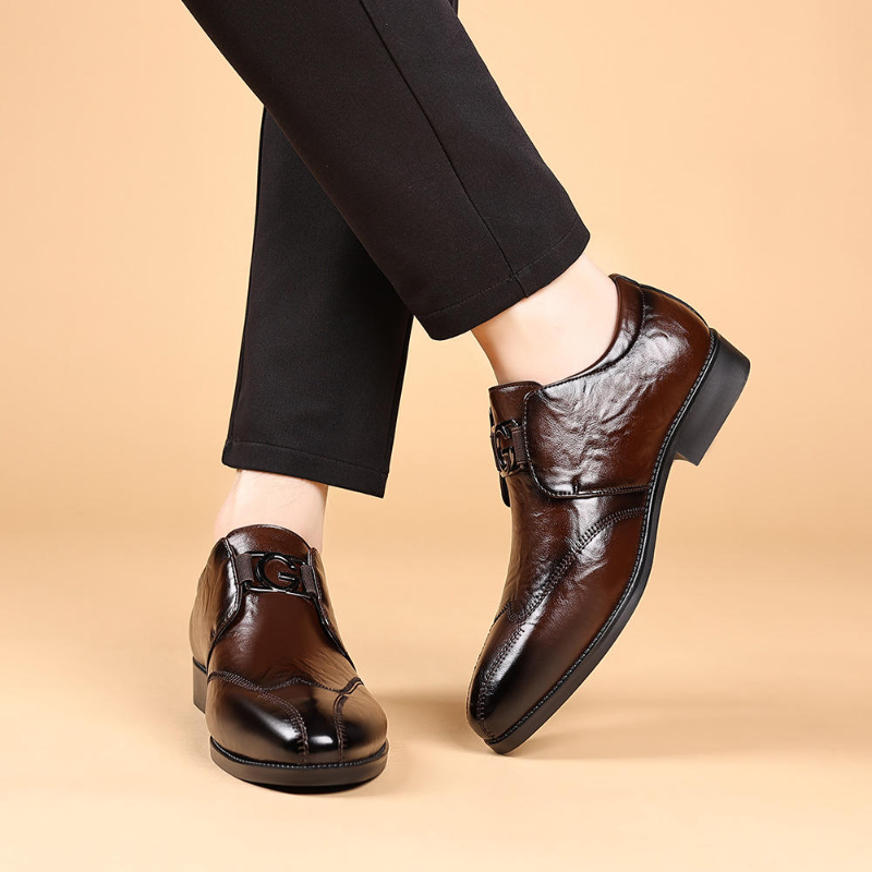 Classic Oxford Elegance Shoes