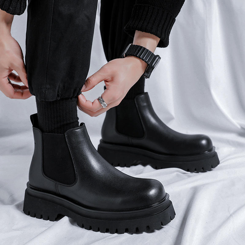 Fusion Trail Runner Shoes