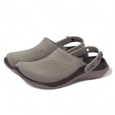 Men’s Lightweight Crocs