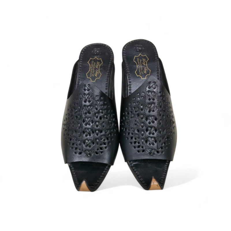 Genuine leather traditional nagra sandals