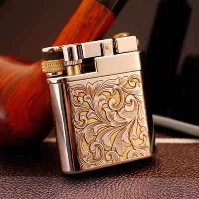 CHIEF Leader 311 Flower Retro Kerosene Lighter