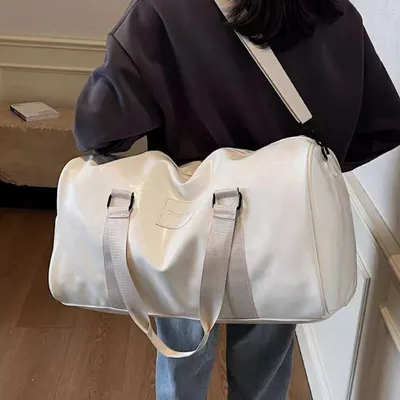 LARGE CAPACITY WATER-REPELLENT TRAVEL BAG