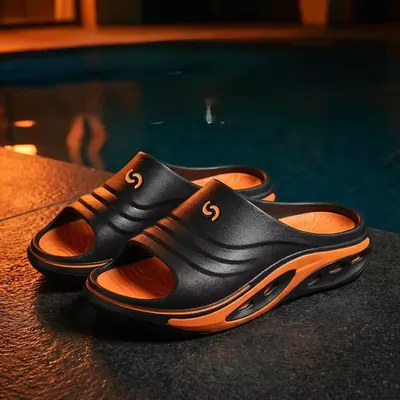 Stylish men's slipper 
