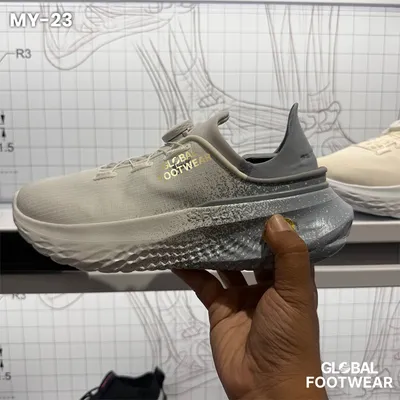 Under Armour Unisex UA SlipSpeed