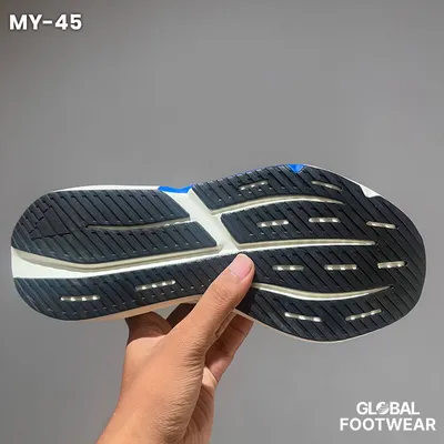Adidas Lightblaze trainers