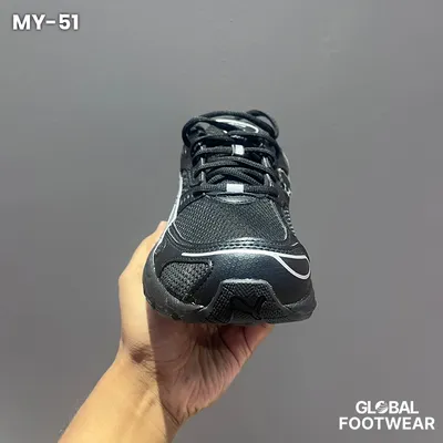 Puma Axis trainer