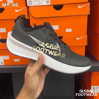 Nike Quest 5 running shoes