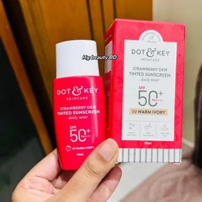 Dot & Key Strawberry Tinted Sunscreen 50ml