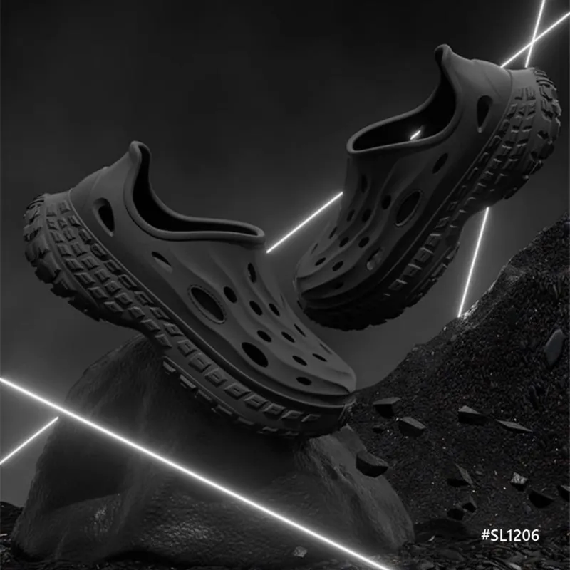 Cozy Path Men’s Slippers