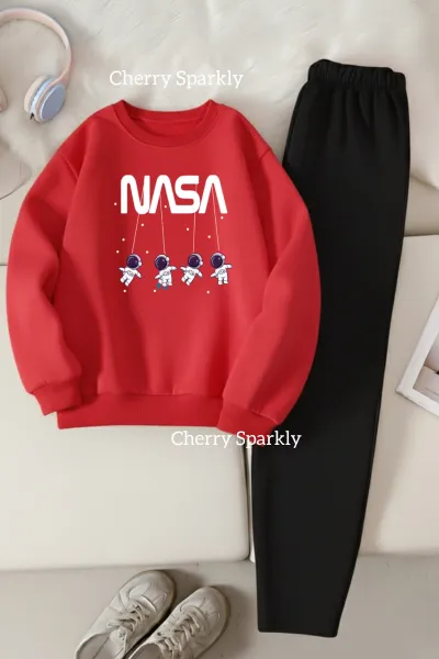 সোয়েটশার্ট ও জগার্স সেট কম্বো – মাত্র ১১৫০ টাকা! 