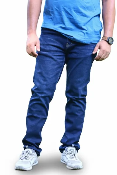 Classic Blue Denim Jeans – Slim Fit