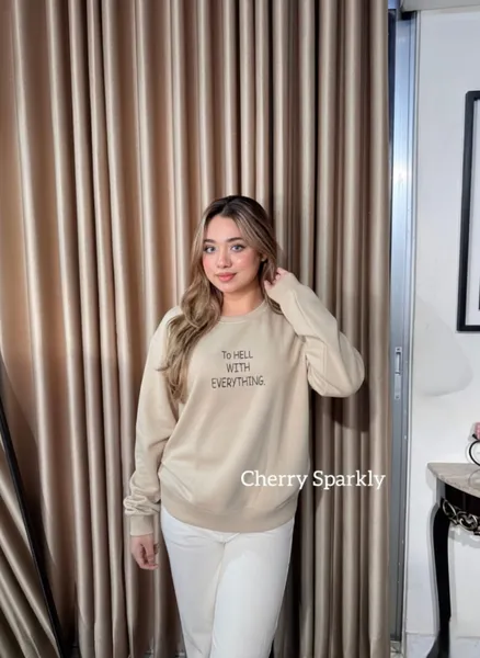 সোয়েটশার্ট ও জগার্স সেট কম্বো – মাত্র ১১৫০ টাকা! 