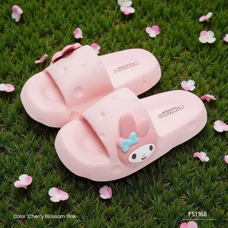 Plush Aura Women’s Slippers