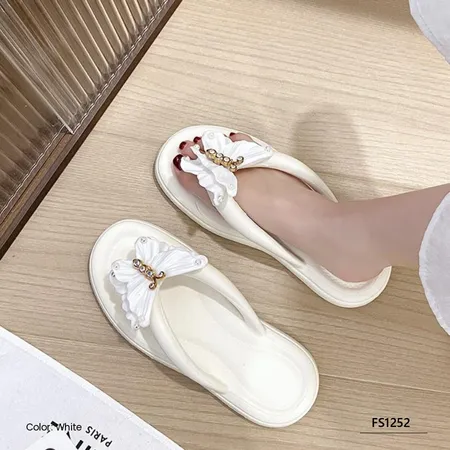 Dream Bliss Women’s Slippers