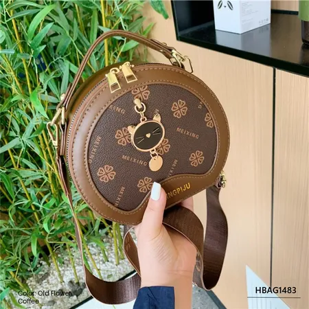 Pearl Essence Women’s Handbag