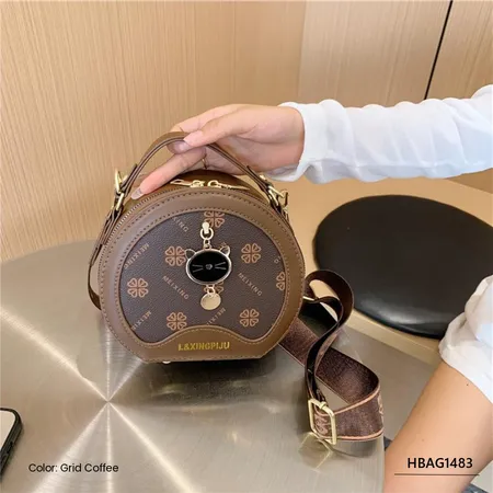 Pearl Essence Women’s Handbag