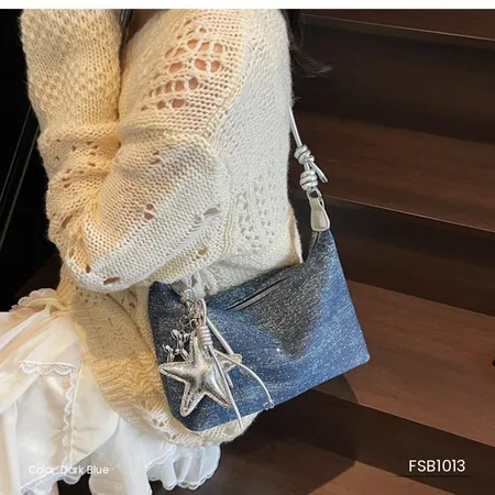 Ivy Loop Women’s Shoulder Bag