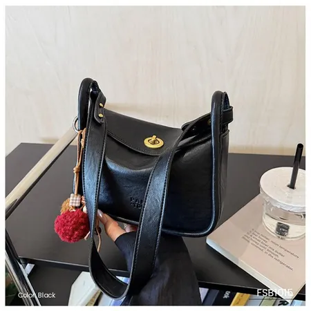 The Monaco Women’s Shoulder Bag