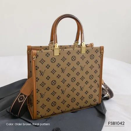 The Soho Women’s Shoulder Bag