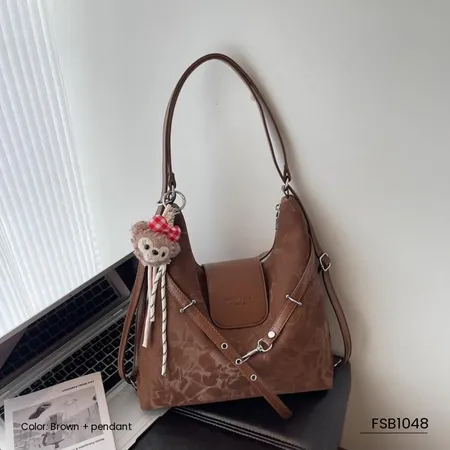 The Cannes Women’s Shoulder Bag