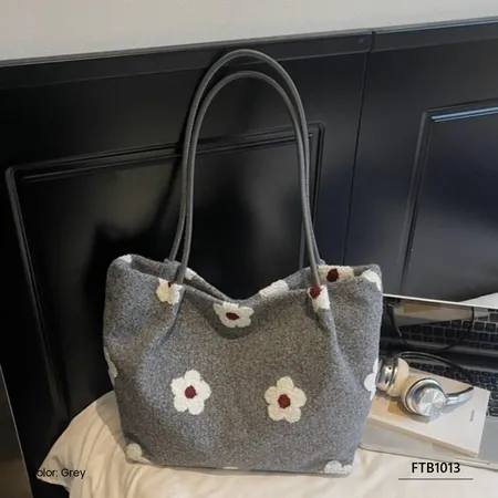 Marixa Women's Totebag