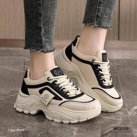 Avenza Womens Casual Shoes