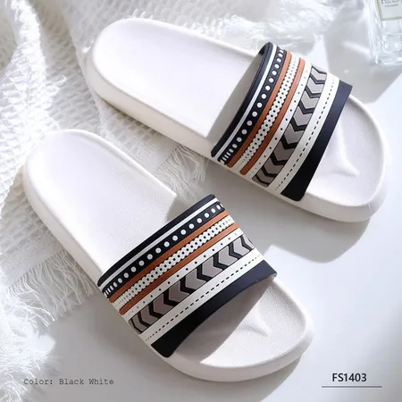 Jorina Bloom Women's Slippers