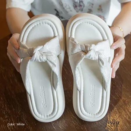 Roselle Dawn Women's Slippers