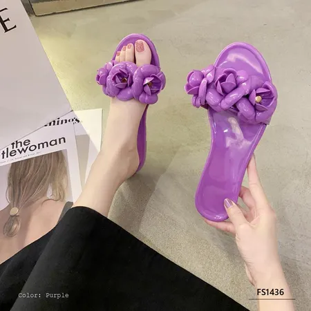 Quinelle Lane Women's Slippers