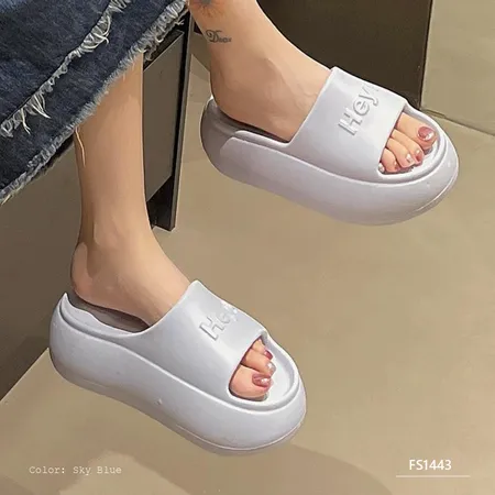 Xavelle Vale Women's Slippers