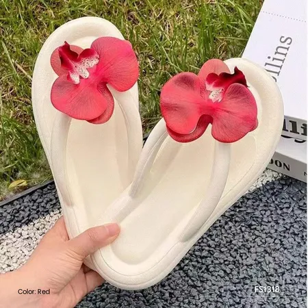 Belora Sands Women's Slippers