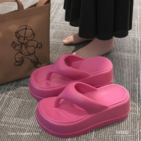 Farella Pearl Women's Slippers