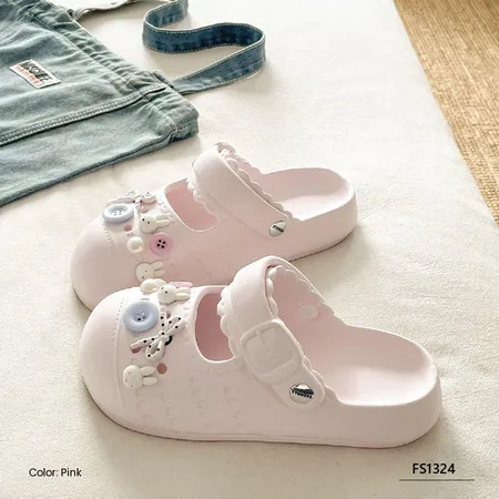 Havina Bloom Women's Slippers