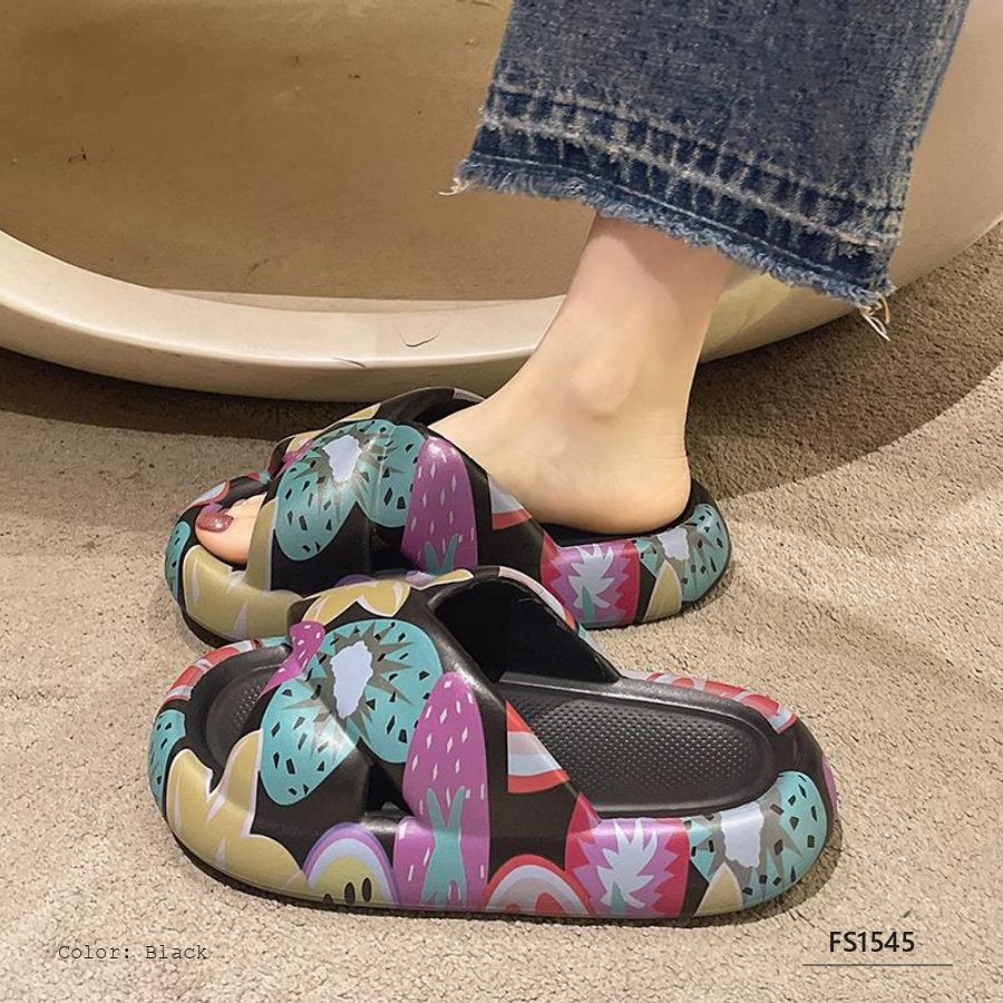 Tavessa Pearl Women's Slippers